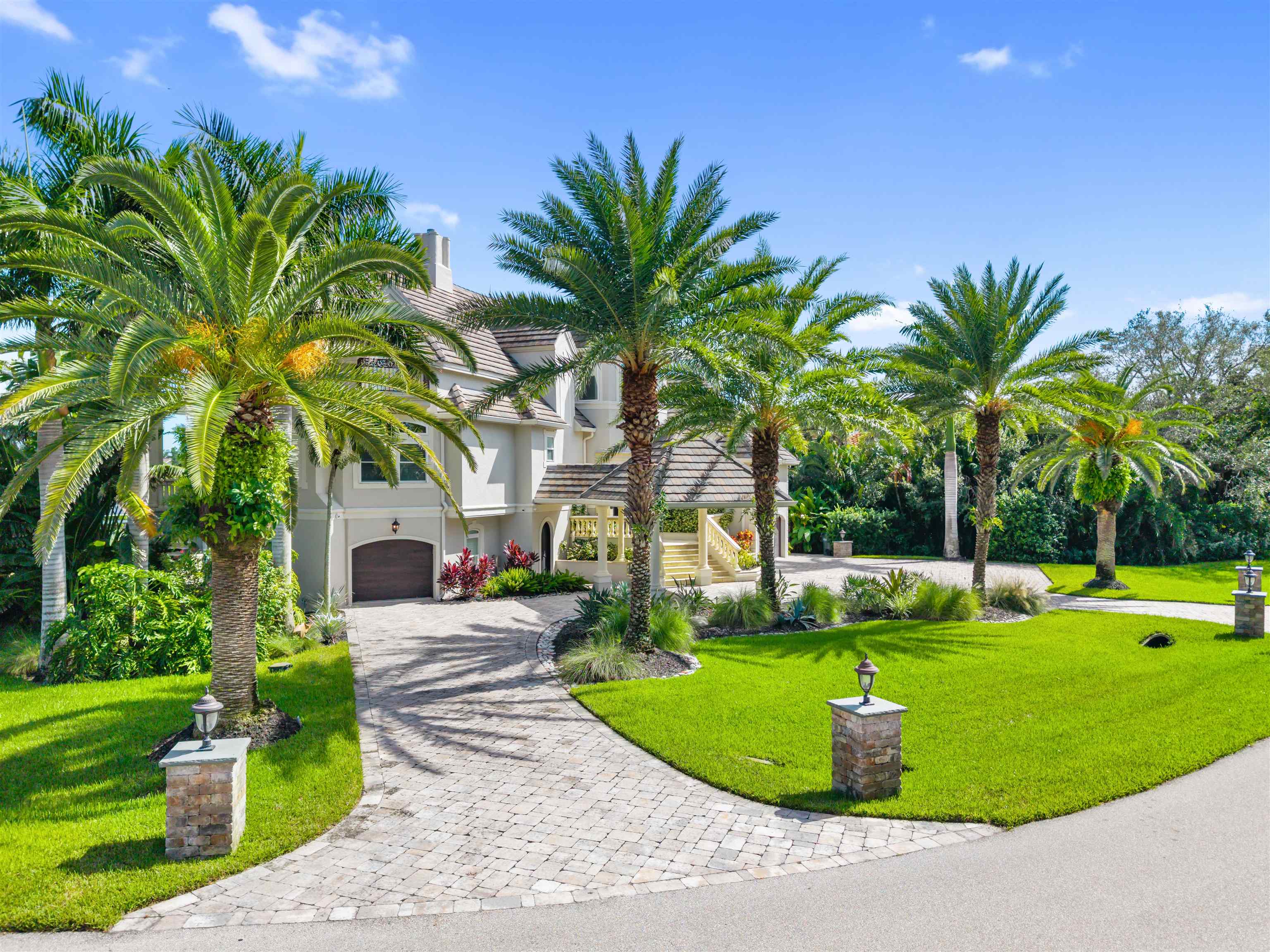 Fort Myers, Florida, 33908, United States, 3 Bedrooms Bedrooms, ,0.1 BathroomBathrooms,Residential,For Sale,1962248