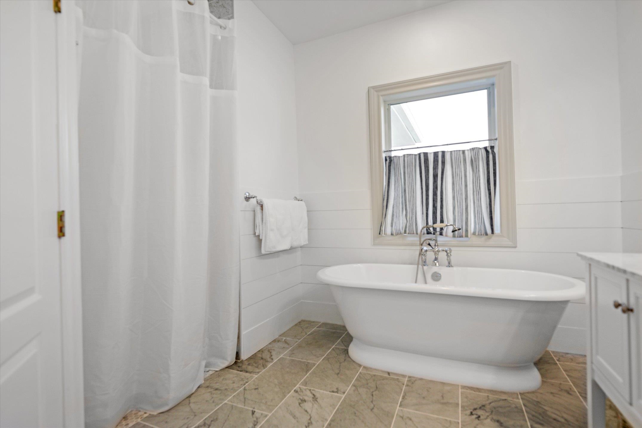 Sanibel, Florida, 33957, United States, 4 Bedrooms Bedrooms, ,Residential,For Sale,1964311