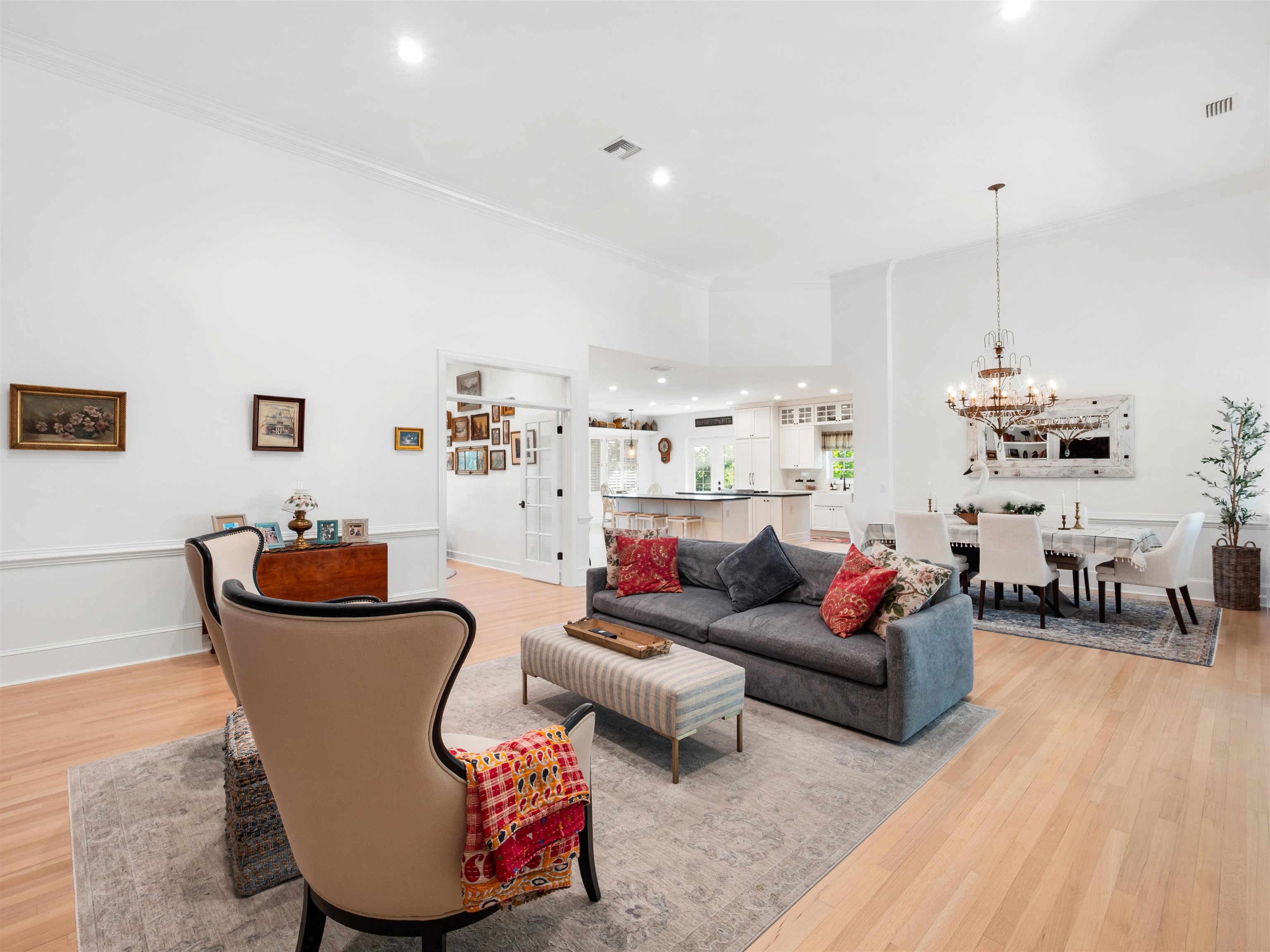 Sanibel, Florida, 33957, United States, 4 Bedrooms Bedrooms, ,0.1 BathroomBathrooms,Residential,For Sale,1971029