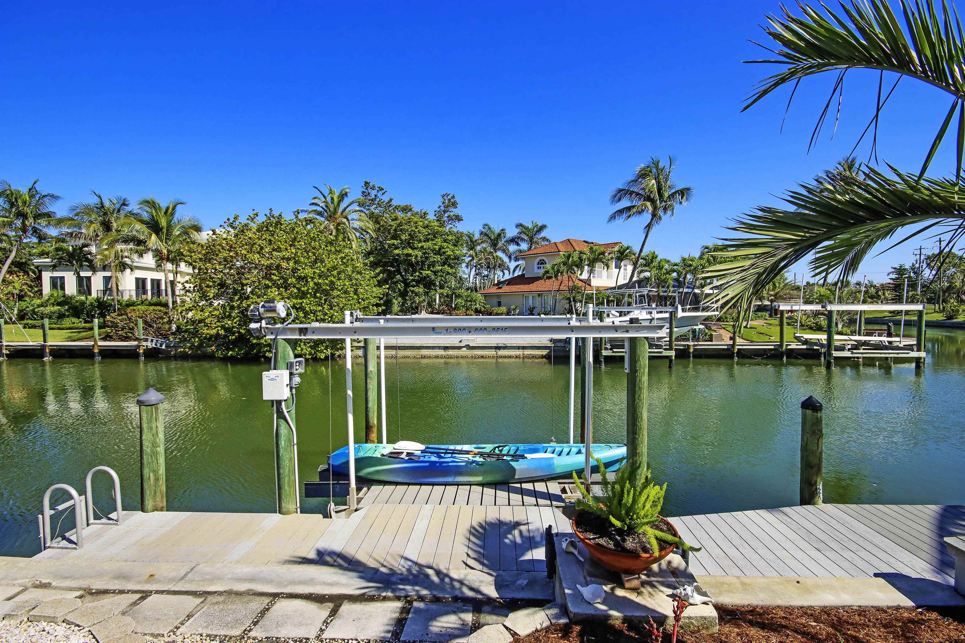 Sanibel, Florida, 33957, United States, 3 Bedrooms Bedrooms, ,0.1 BathroomBathrooms,Residential,For Sale,1984539