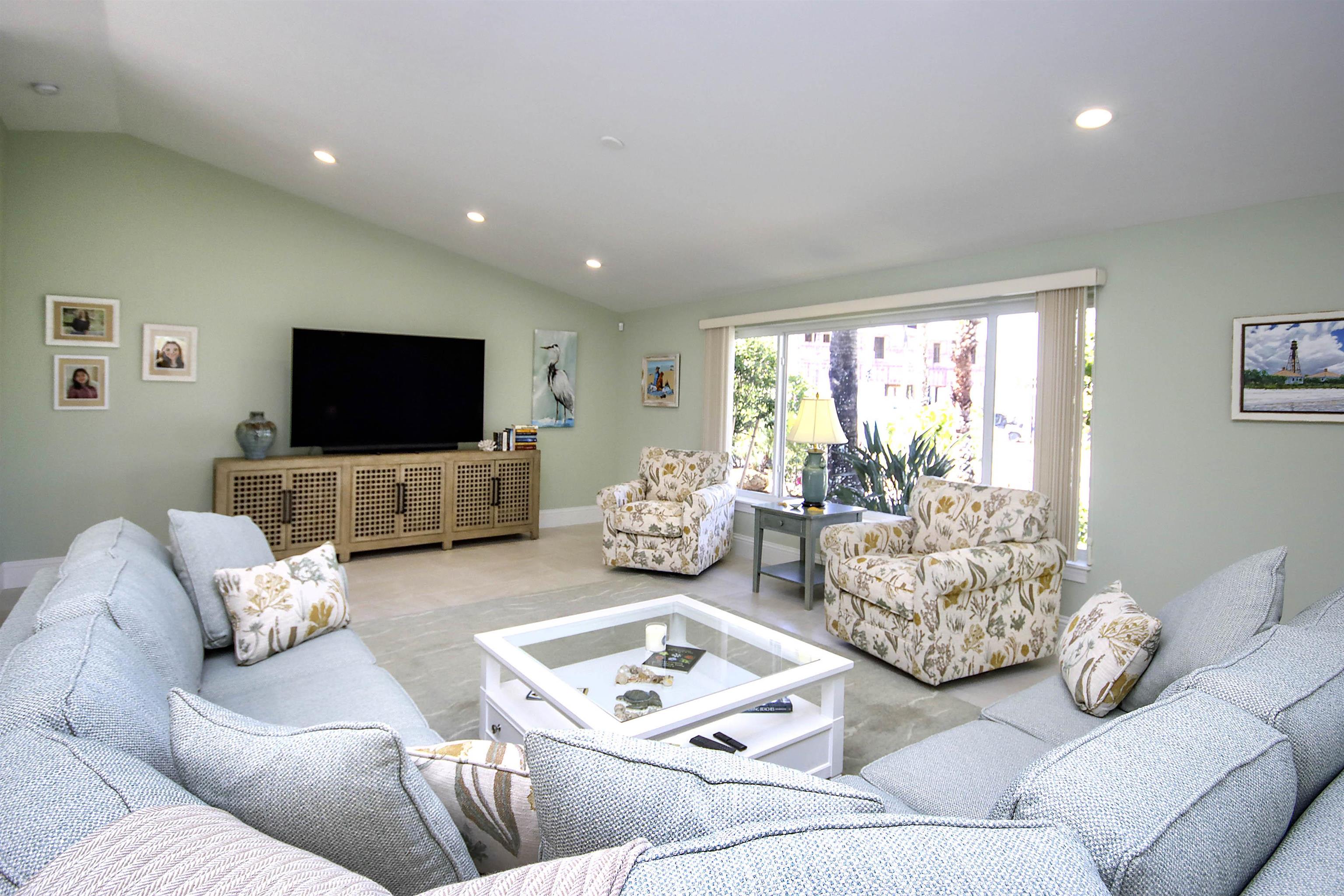 Sanibel, Florida, 33957, United States, 3 Bedrooms Bedrooms, ,0.1 BathroomBathrooms,Residential,For Sale,1984539