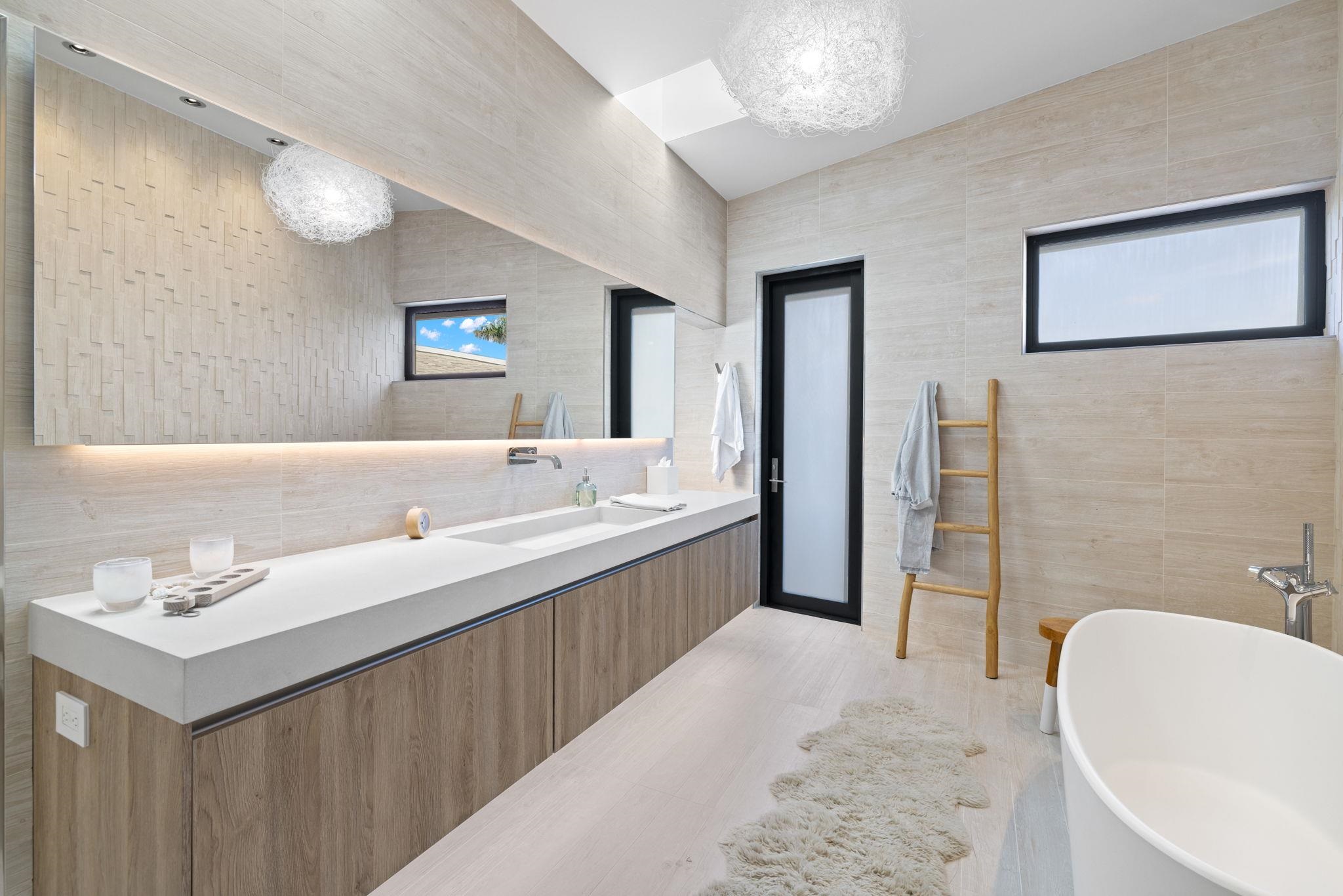 Sanibel, Florida, 33957, United States, 4 Bedrooms Bedrooms, ,0.1 BathroomBathrooms,Residential,For Sale,1984534