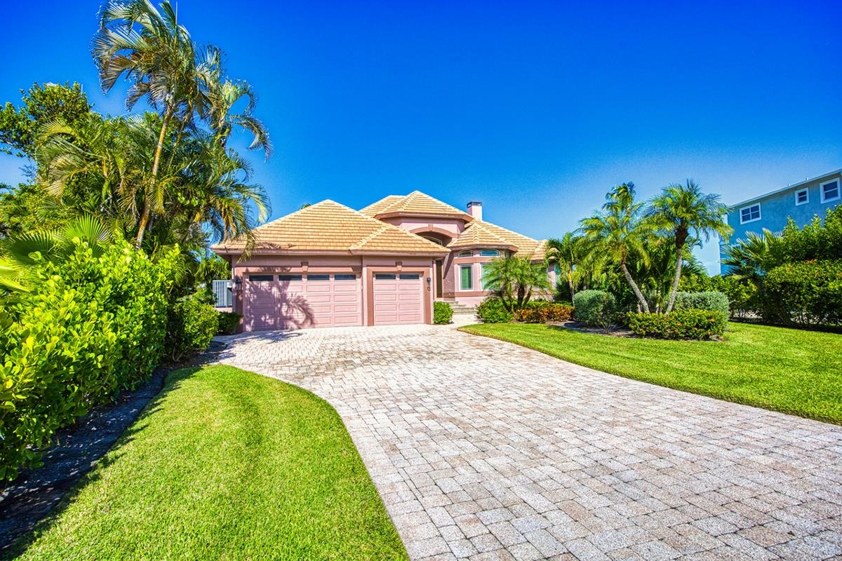 Sanibel, Florida, 33957, United States, 3 Bedrooms Bedrooms, ,0.1 BathroomBathrooms,Residential,For Sale,1990064