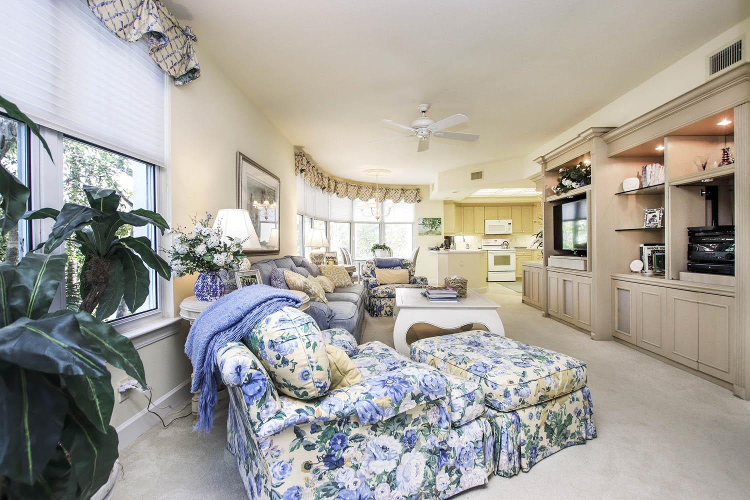 Sanibel, Florida, 33957, United States, 3 Bedrooms Bedrooms, ,Residential,For Sale,1992637