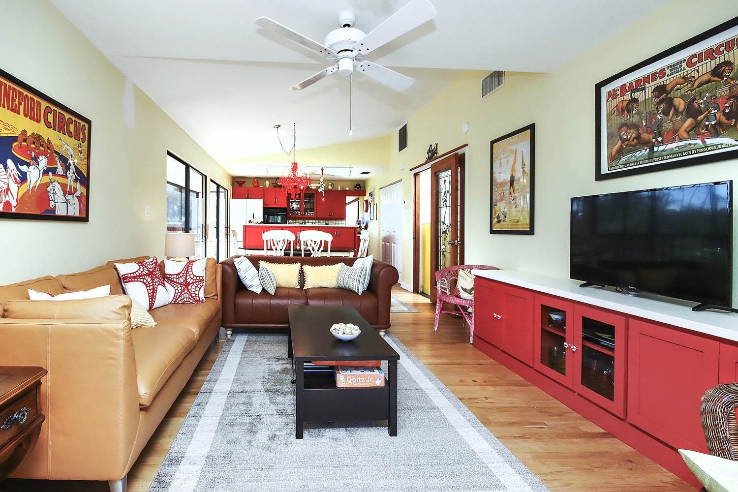 Sanibel, Florida, 33957, United States, 2 Bedrooms Bedrooms, ,0.1 BathroomBathrooms,Residential,For Sale,2000230