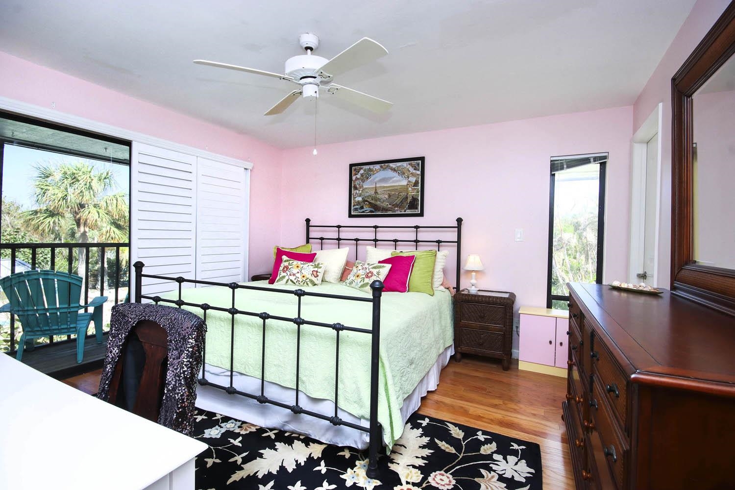 Sanibel, Florida, 33957, United States, 2 Bedrooms Bedrooms, ,0.1 BathroomBathrooms,Residential,For Sale,2000230