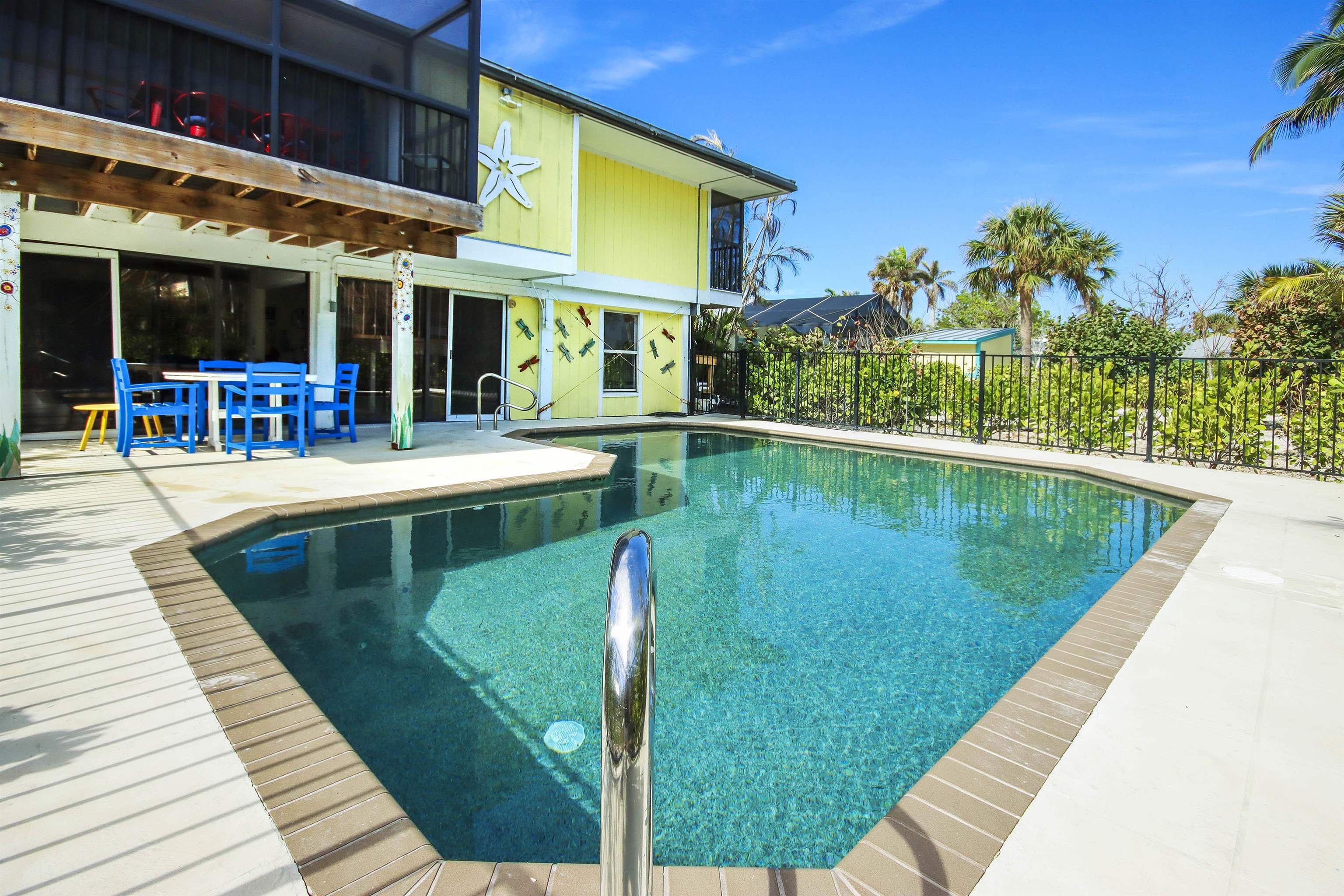 Sanibel, Florida, 33957, United States, 2 Bedrooms Bedrooms, ,0.1 BathroomBathrooms,Residential,For Sale,2000230