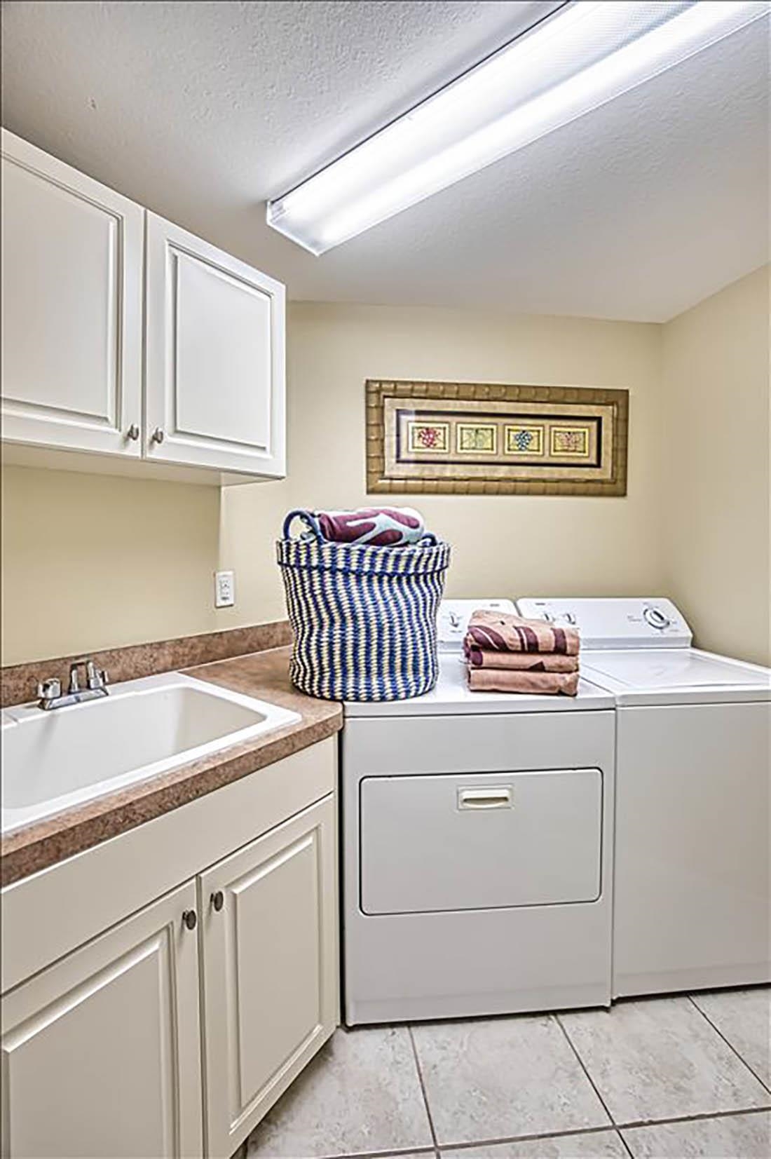 Fort Myers, Florida, 33908, United States, 3 Bedrooms Bedrooms, ,Residential,For Sale,2002681