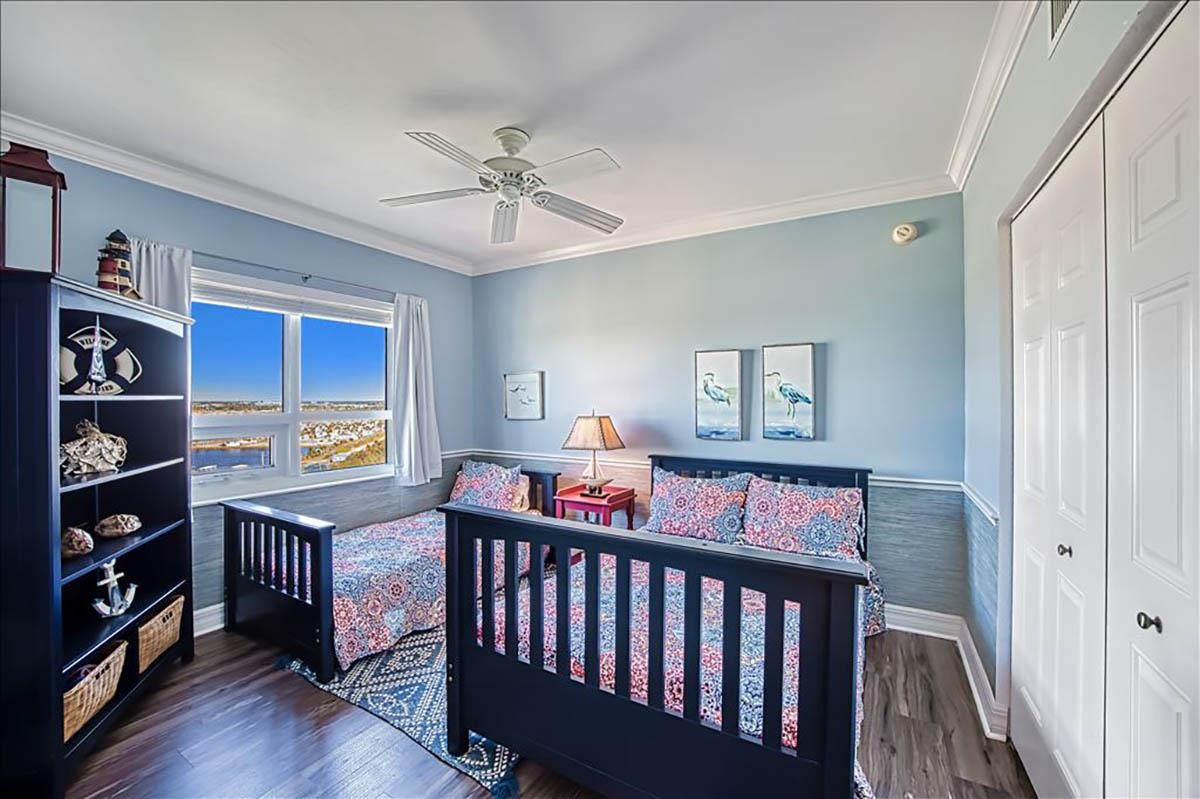 Fort Myers, Florida, 33908, United States, 3 Bedrooms Bedrooms, ,Residential,For Sale,2002681