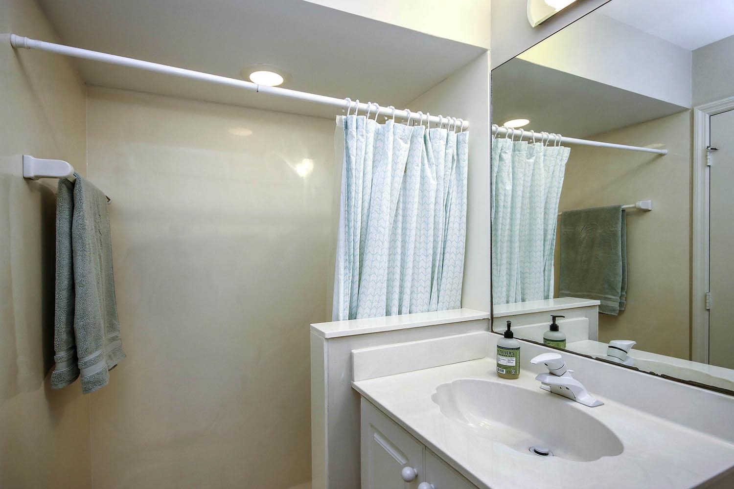 Sanibel, Florida, 33957, United States, 3 Bedrooms Bedrooms, ,0.1 BathroomBathrooms,Residential,For Sale,2003948