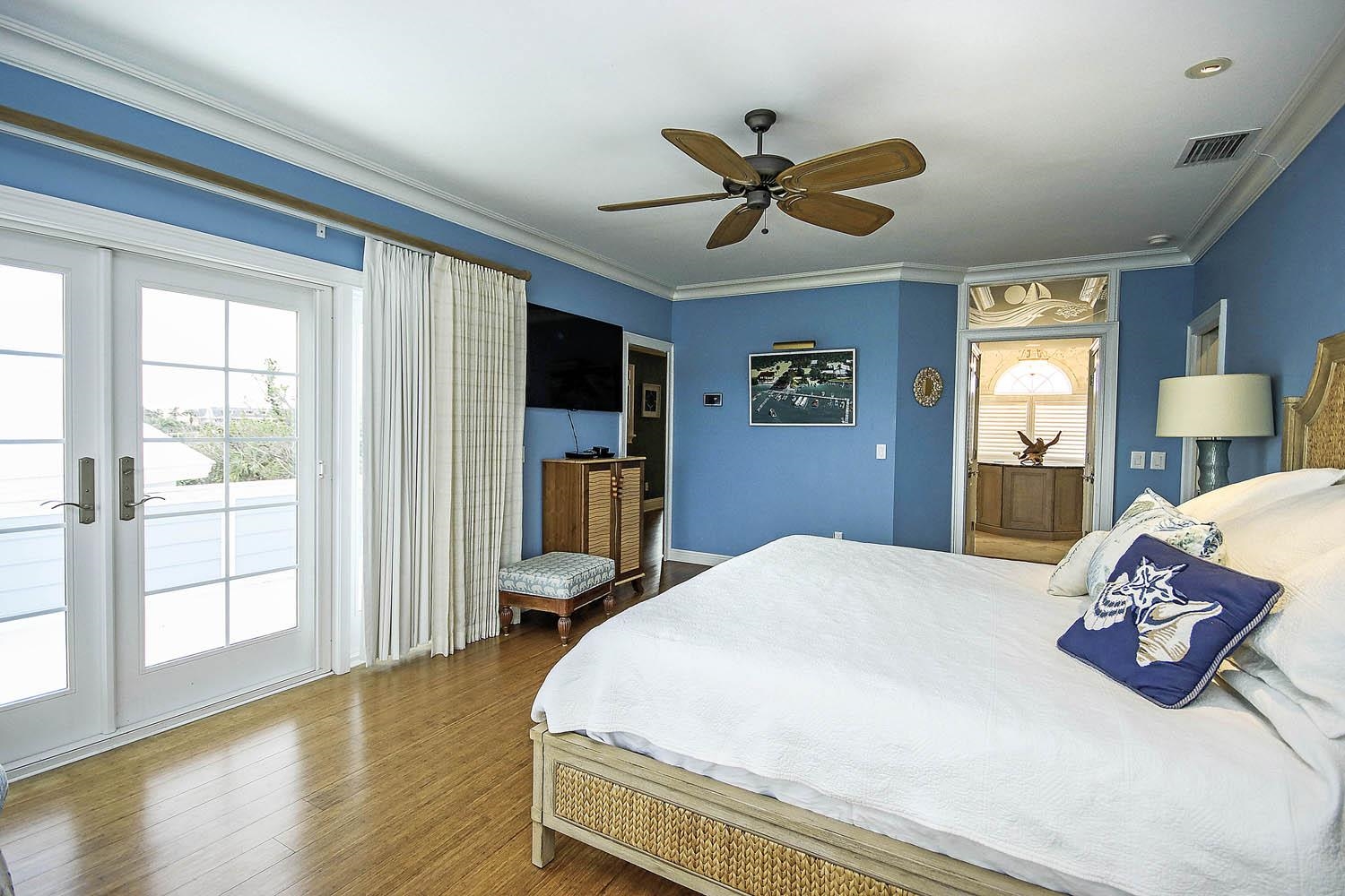 Sanibel, Florida, 33957, United States, 3 Bedrooms Bedrooms, ,0.1 BathroomBathrooms,Residential,For Sale,2003945