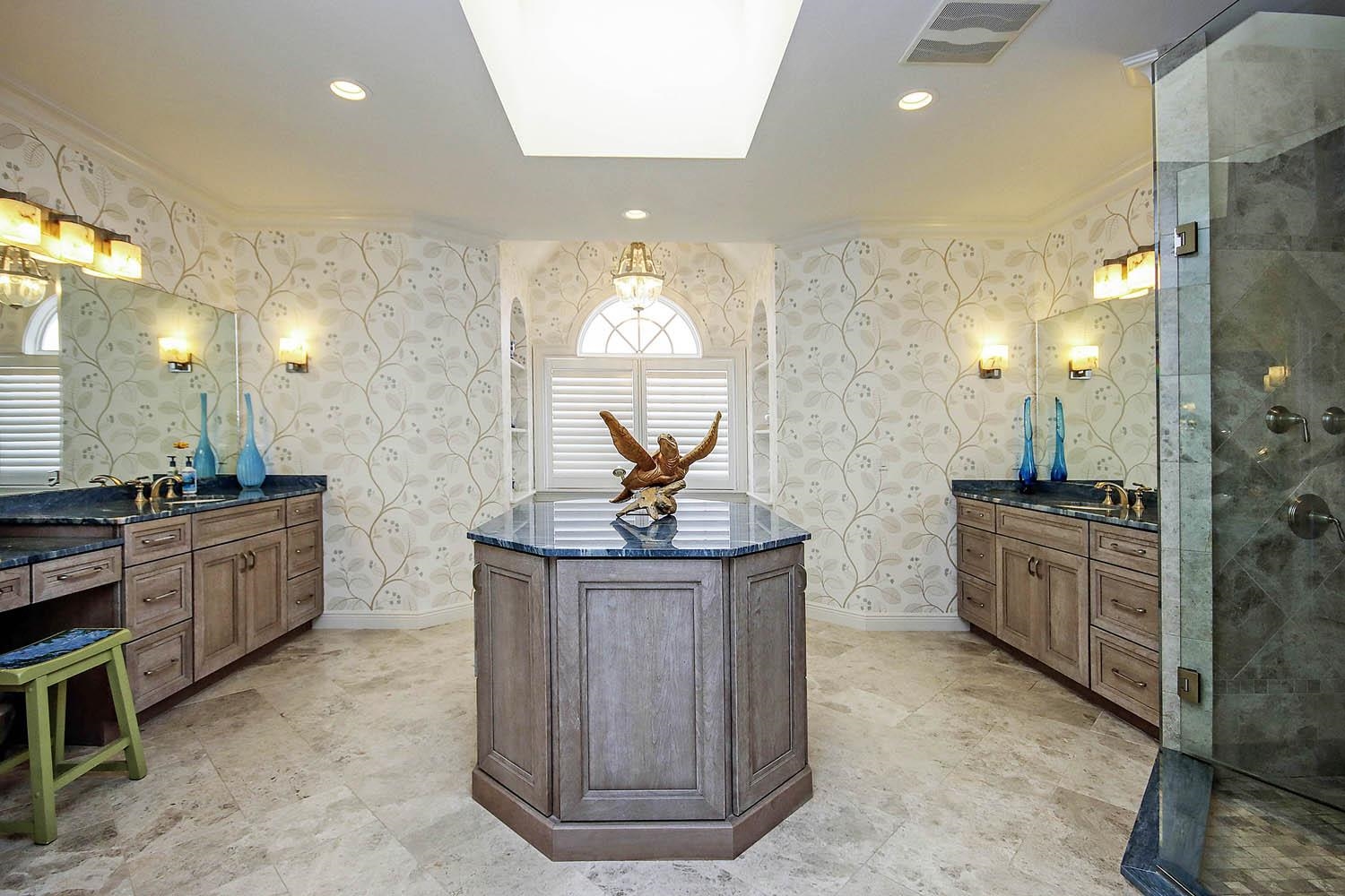 Sanibel, Florida, 33957, United States, 3 Bedrooms Bedrooms, ,0.1 BathroomBathrooms,Residential,For Sale,2003945