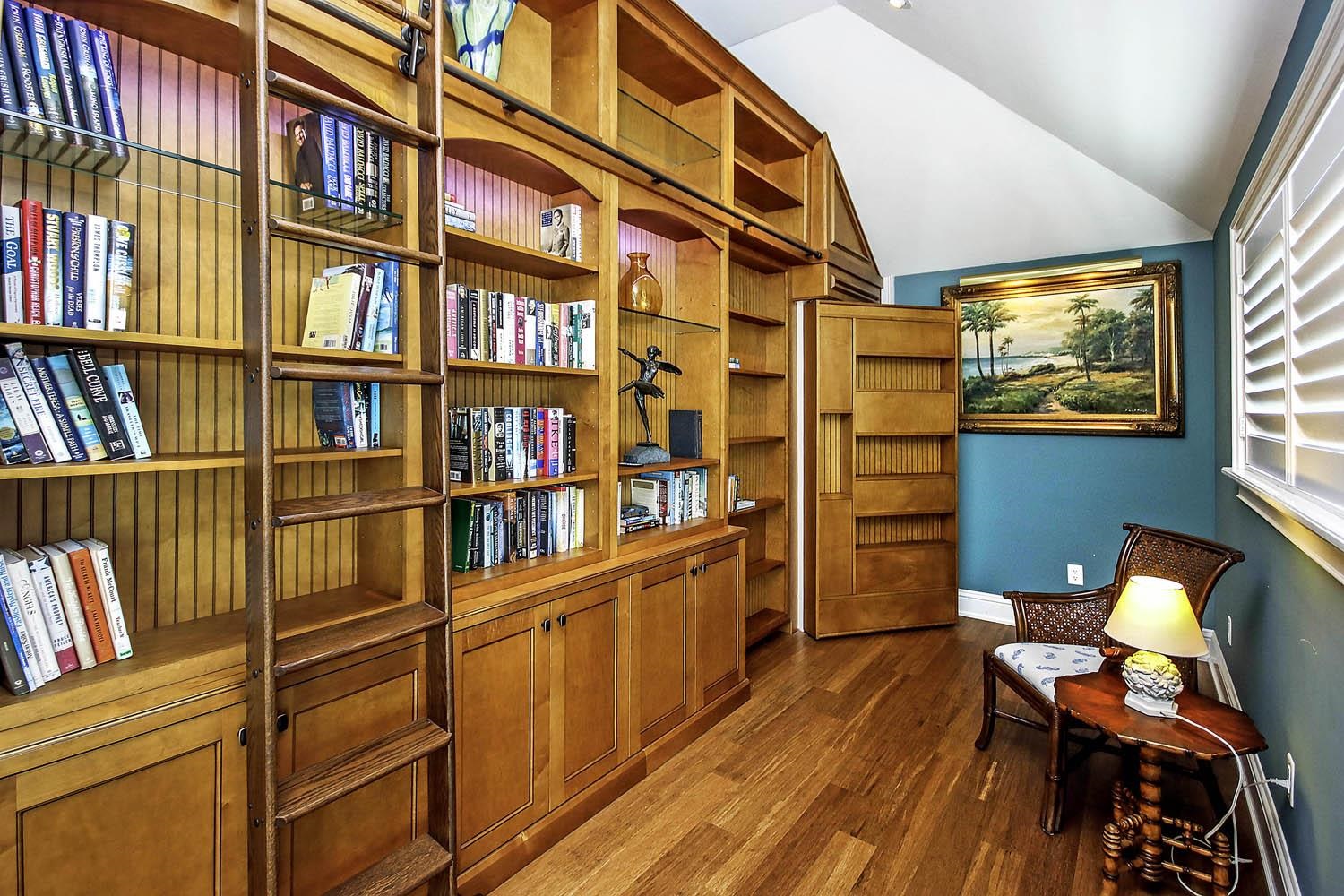 Sanibel, Florida, 33957, United States, 3 Bedrooms Bedrooms, ,0.1 BathroomBathrooms,Residential,For Sale,2003945