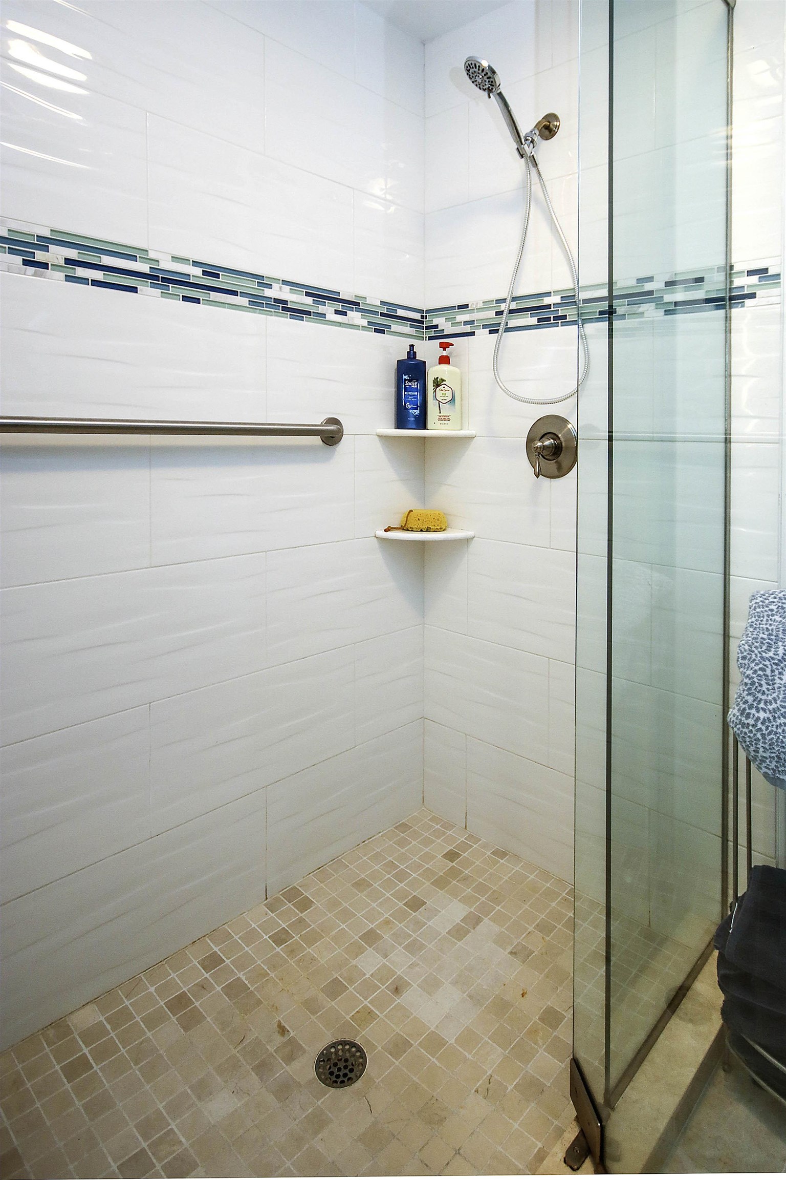 Sanibel, Florida, 33957, United States, 3 Bedrooms Bedrooms, ,0.1 BathroomBathrooms,Residential,For Sale,2003946