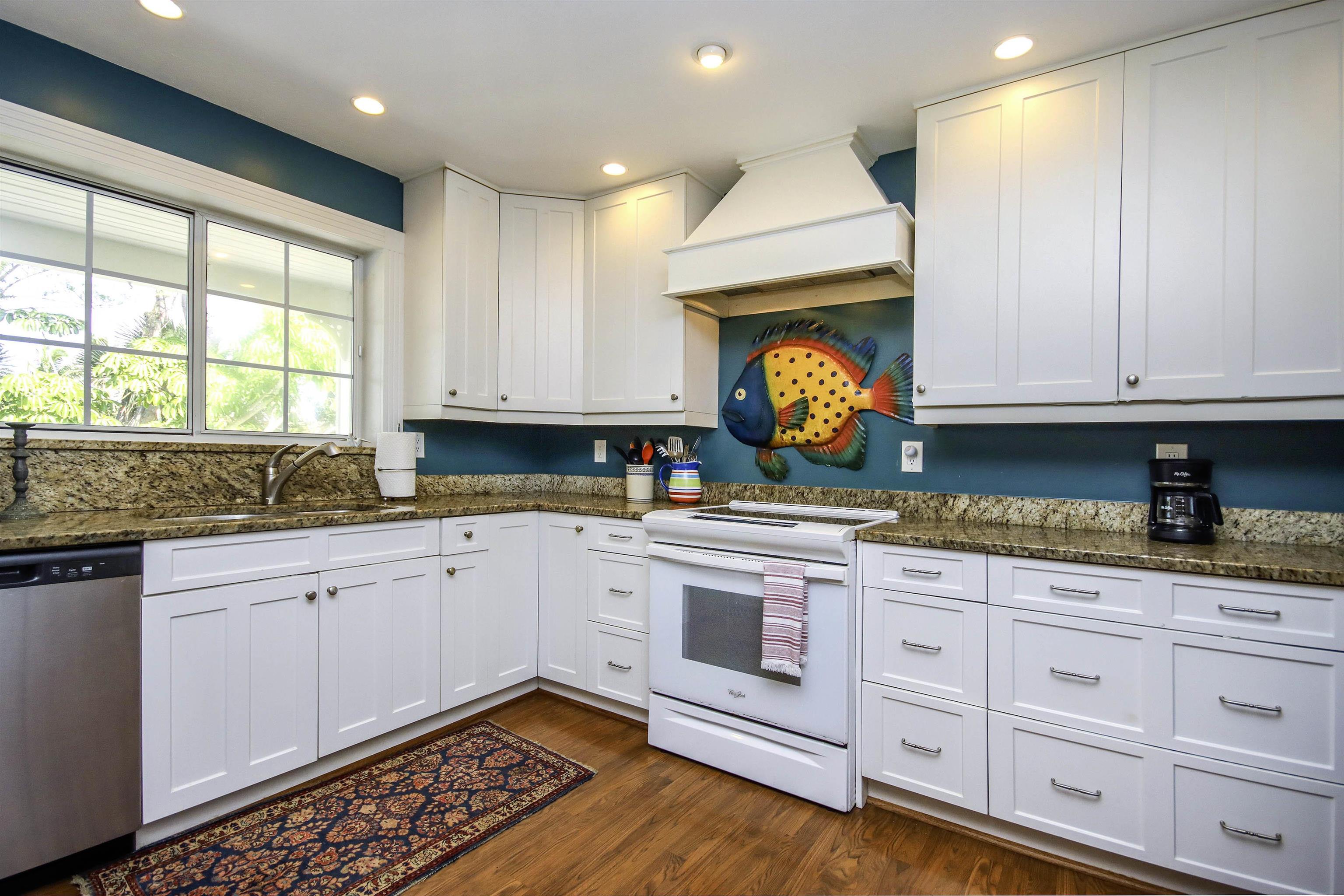 Sanibel, Florida, 33957, United States, 3 Bedrooms Bedrooms, ,0.1 BathroomBathrooms,Residential,For Sale,2003946