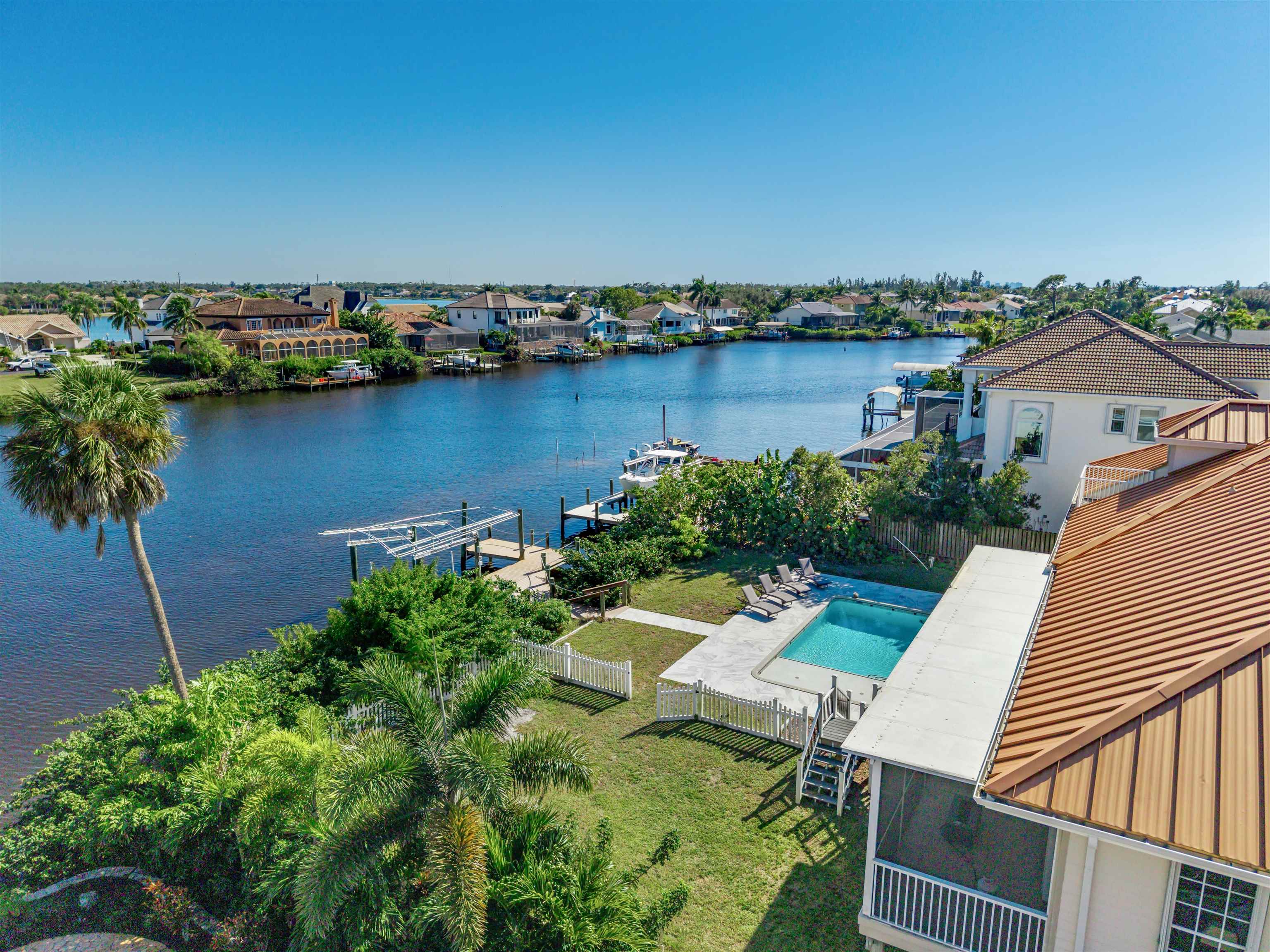 Fort Myers, Florida, 33908, United States, 5 Bedrooms Bedrooms, ,0.2 BathroomBathrooms,Residential,For Sale,2009010