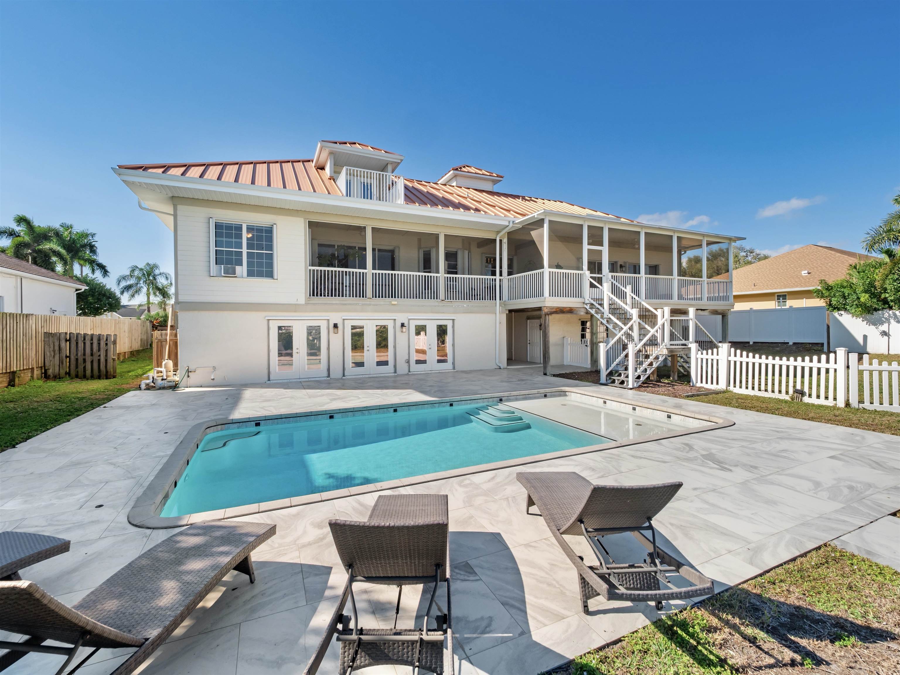 Fort Myers, Florida, 33908, United States, 5 Bedrooms Bedrooms, ,0.2 BathroomBathrooms,Residential,For Sale,2009010