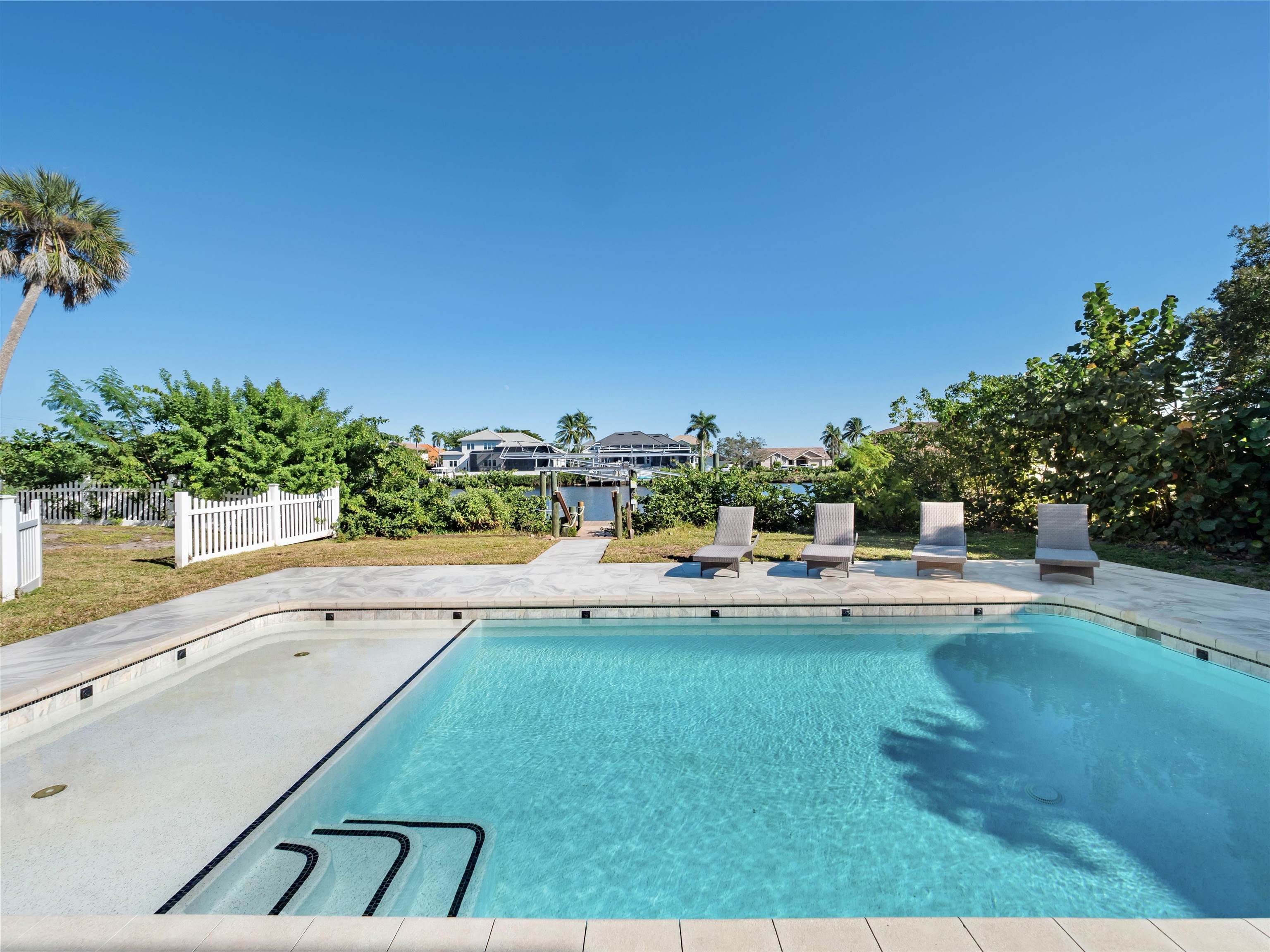 Fort Myers, Florida, 33908, United States, 5 Bedrooms Bedrooms, ,0.2 BathroomBathrooms,Residential,For Sale,2009010