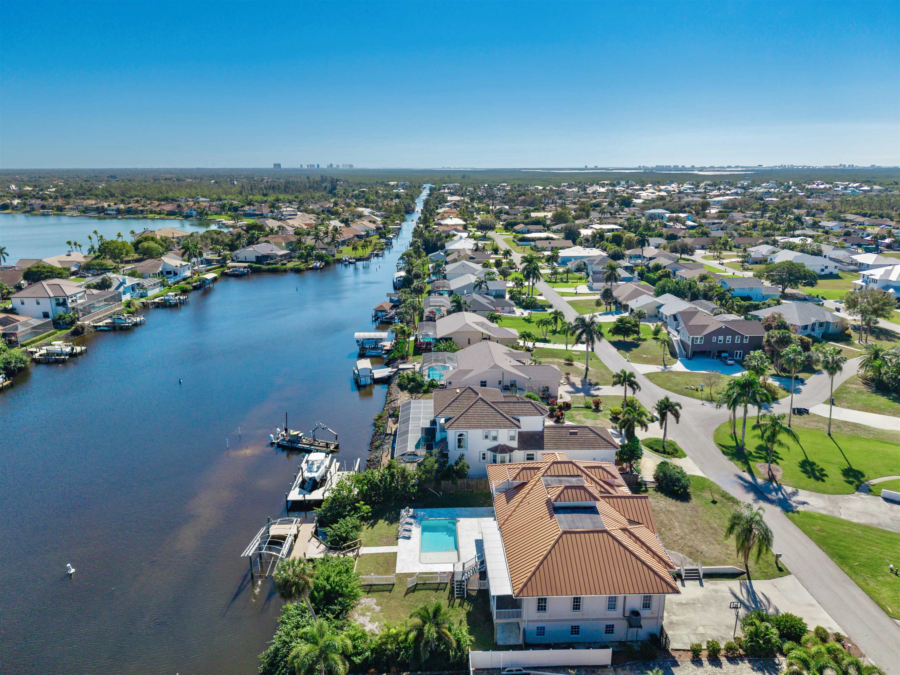 Fort Myers, Florida, 33908, United States, 5 Bedrooms Bedrooms, ,0.2 BathroomBathrooms,Residential,For Sale,2009010