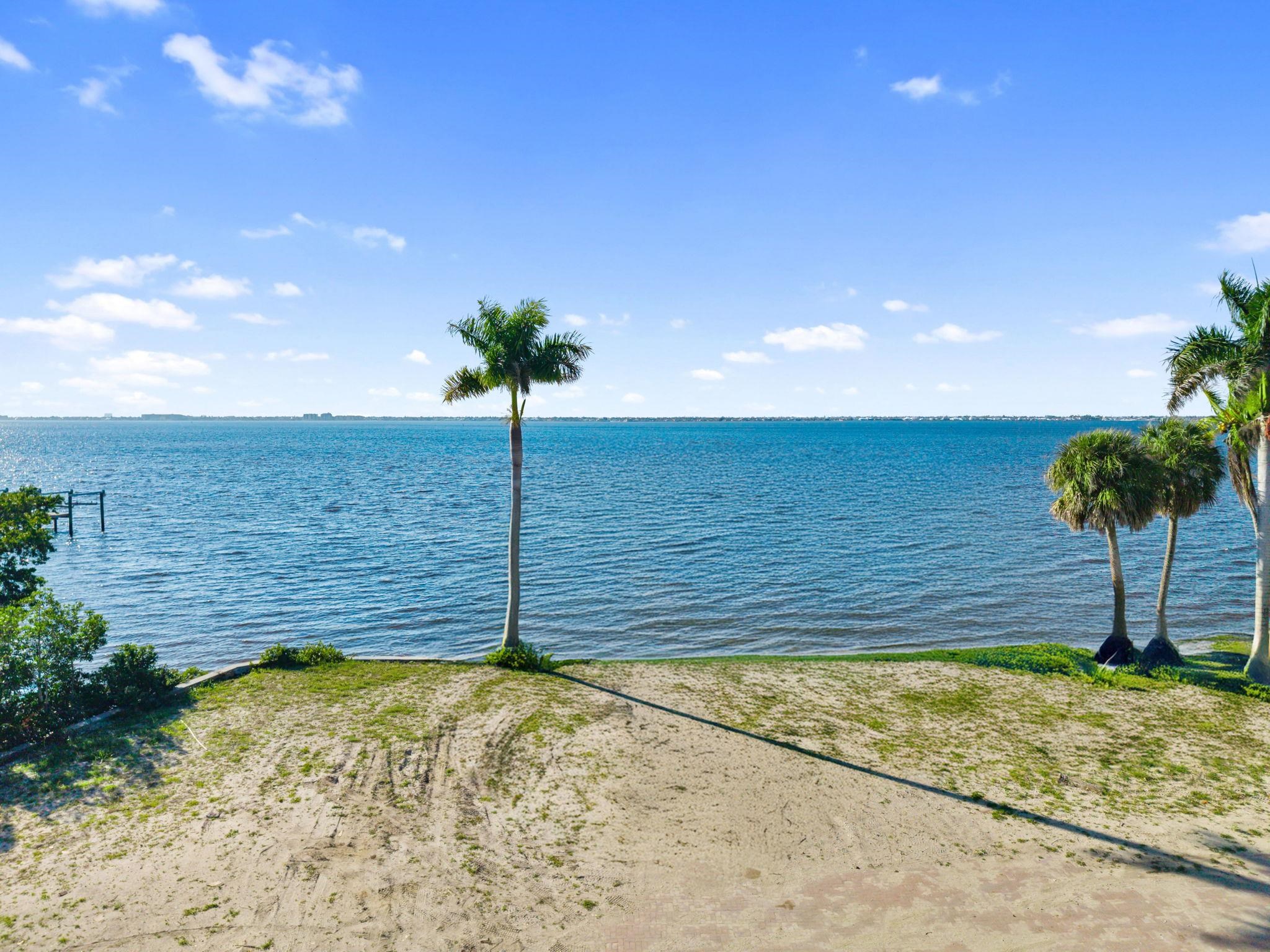 Fort Myers, Florida, 33919, United States, ,Residential,For Sale,2009011