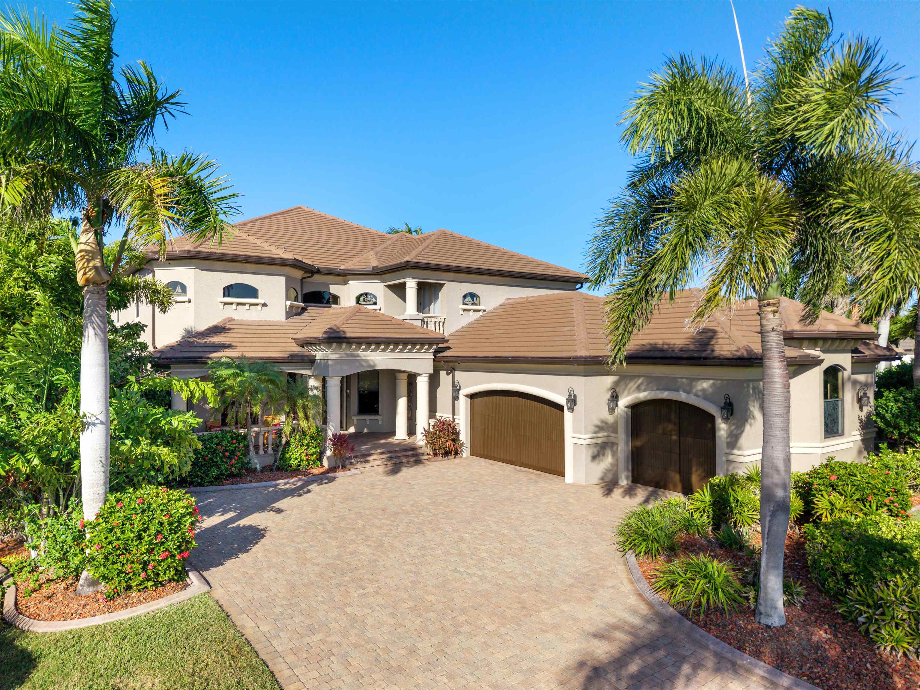 Cape Coral, Florida, 33993, United States, 4 Bedrooms Bedrooms, ,0.1 BathroomBathrooms,Residential,For Sale,2009433