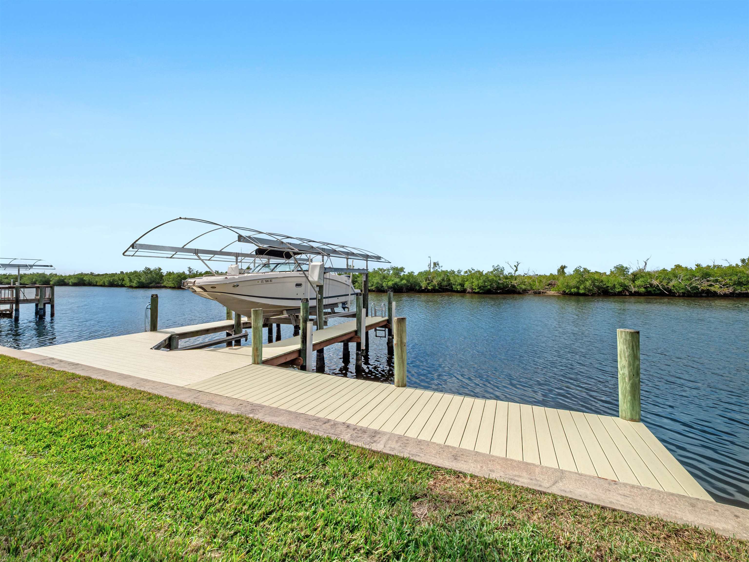 Cape Coral, Florida, 33993, United States, 4 Bedrooms Bedrooms, ,0.1 BathroomBathrooms,Residential,For Sale,2009433