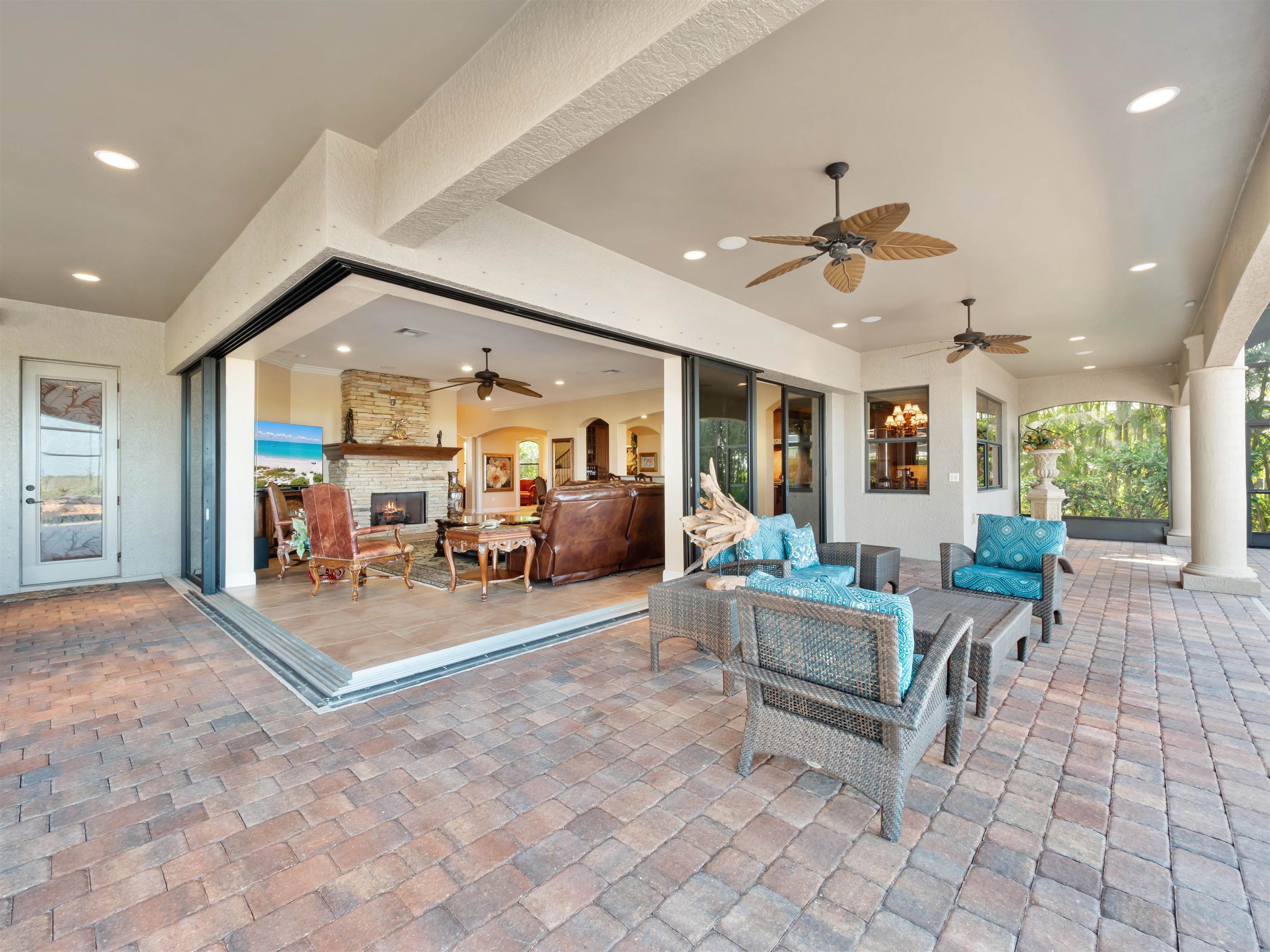 Cape Coral, Florida, 33993, United States, 4 Bedrooms Bedrooms, ,0.1 BathroomBathrooms,Residential,For Sale,2009433