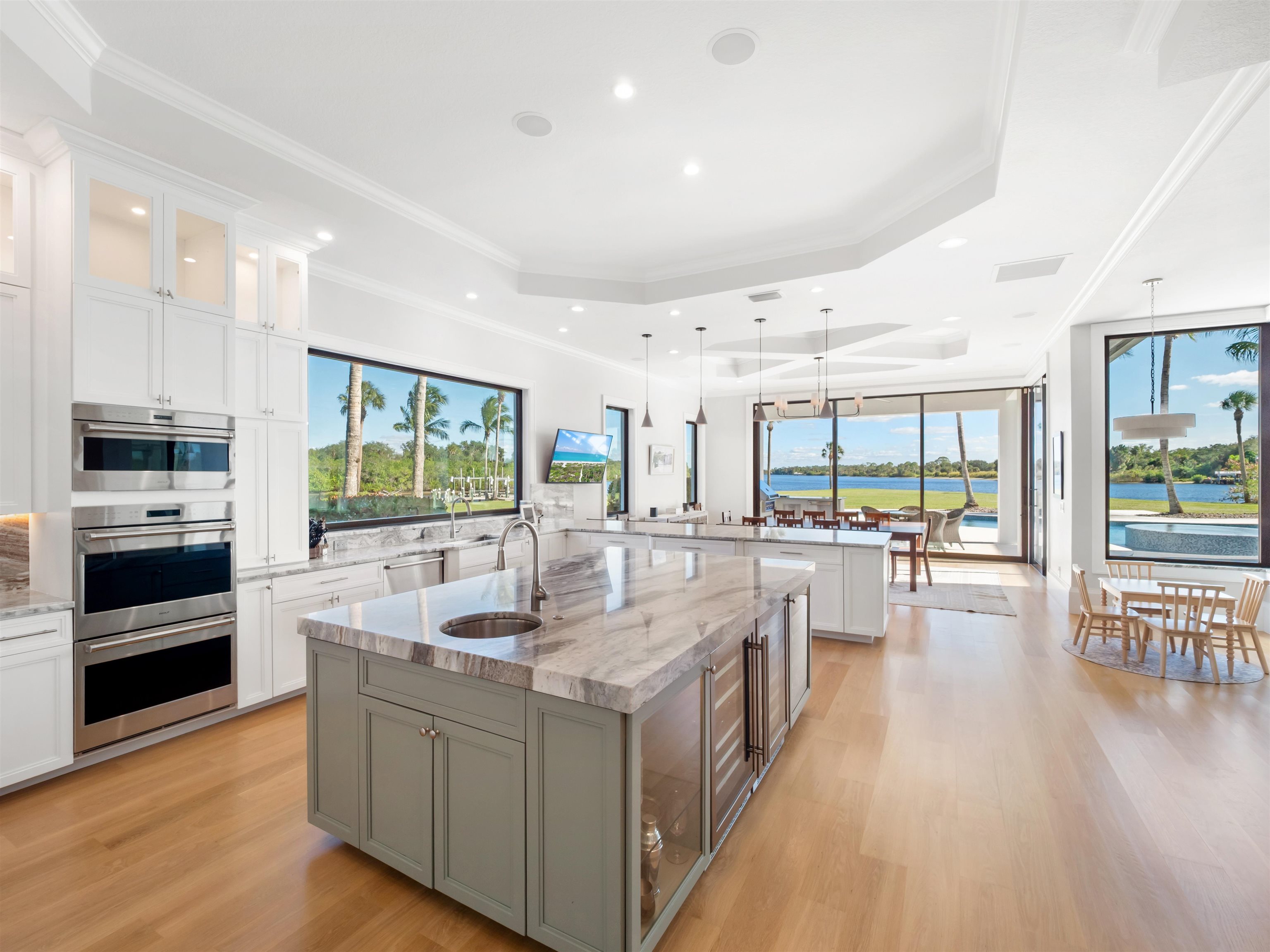 Alva, Florida, 33920, United States, 6 Bedrooms Bedrooms, ,0.1 BathroomBathrooms,Residential,For Sale,2009434