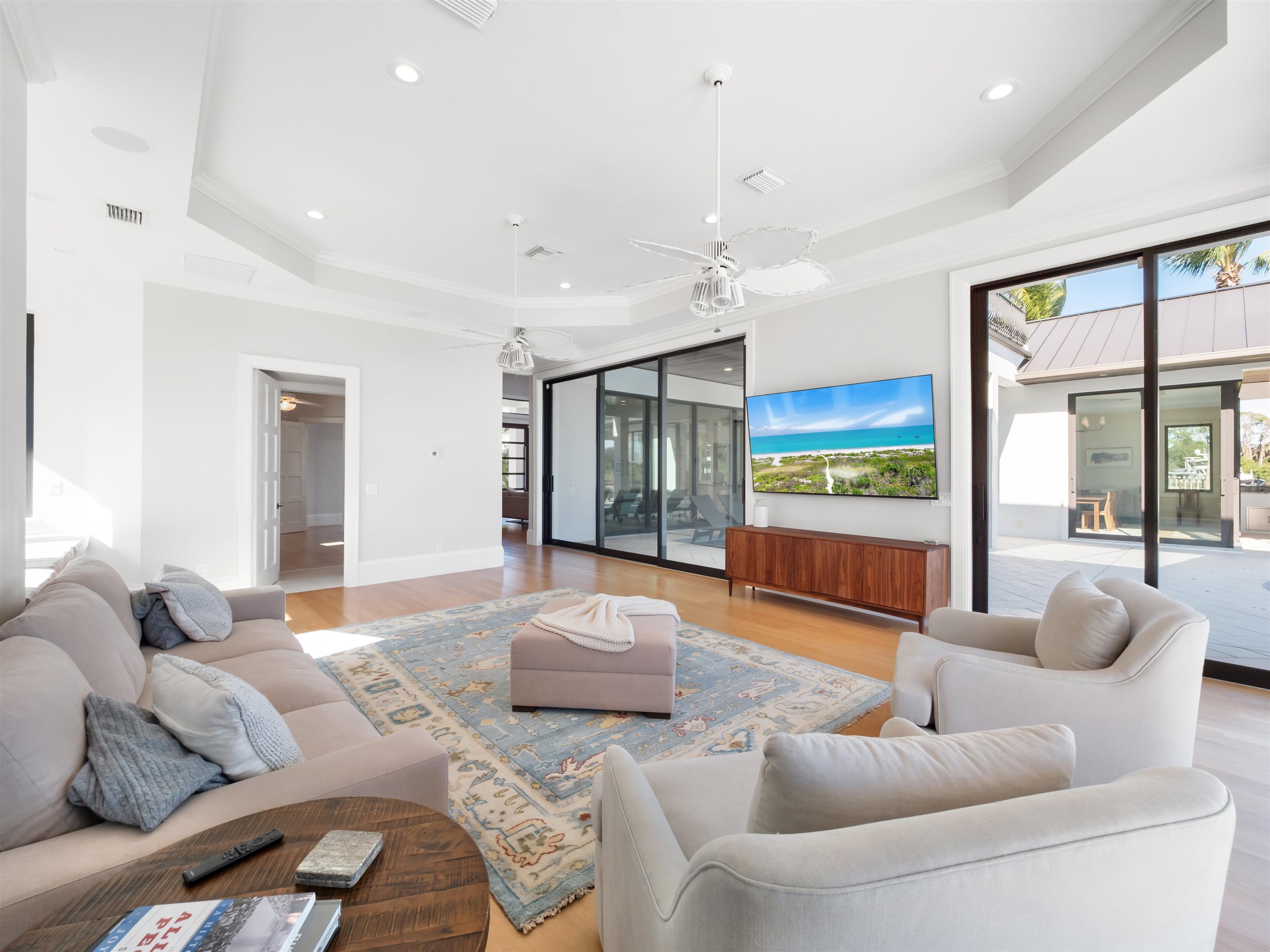 Alva, Florida, 33920, United States, 6 Bedrooms Bedrooms, ,0.1 BathroomBathrooms,Residential,For Sale,2009434