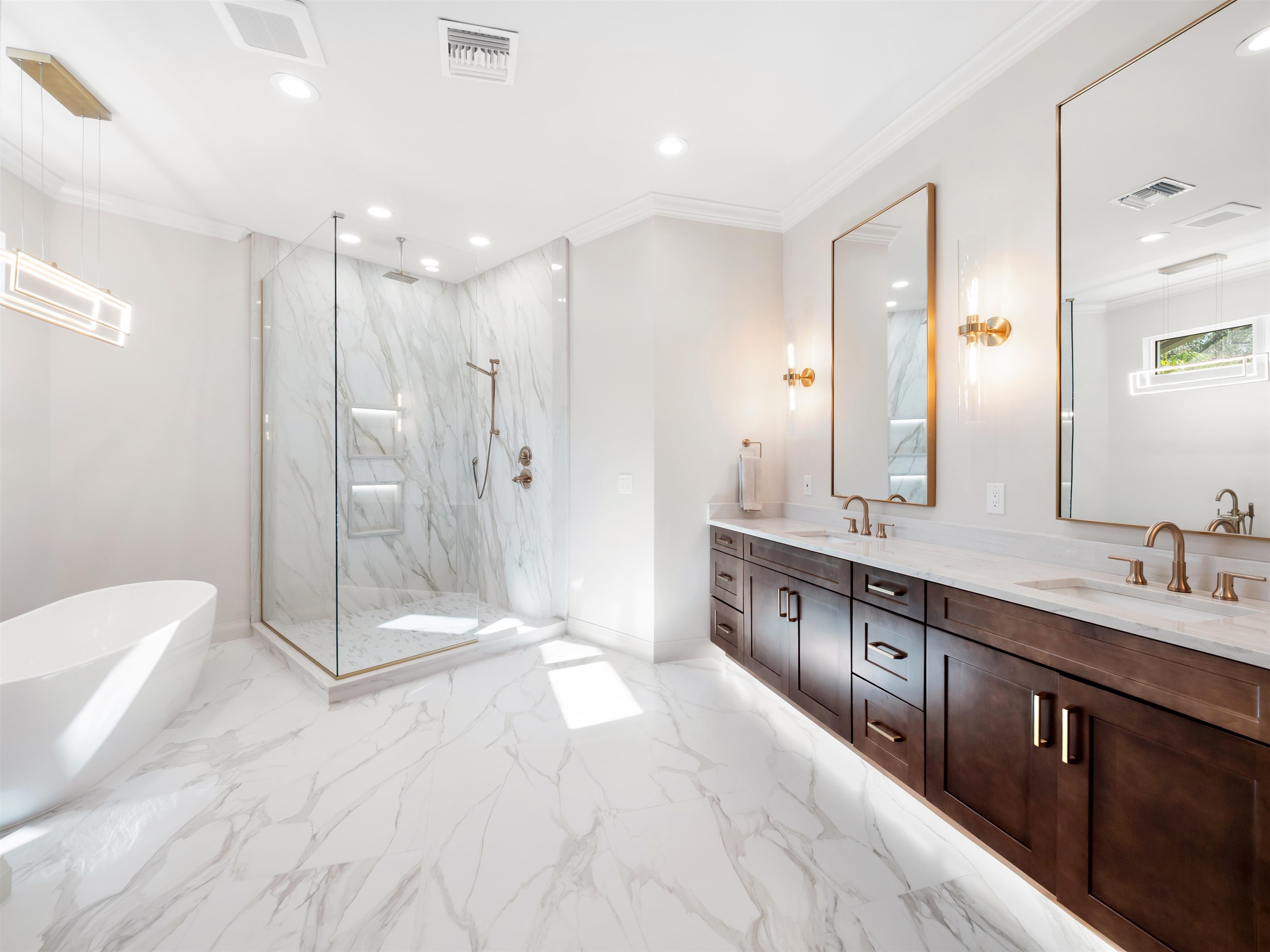 Alva, Florida, 33920, United States, 6 Bedrooms Bedrooms, ,0.1 BathroomBathrooms,Residential,For Sale,2009434