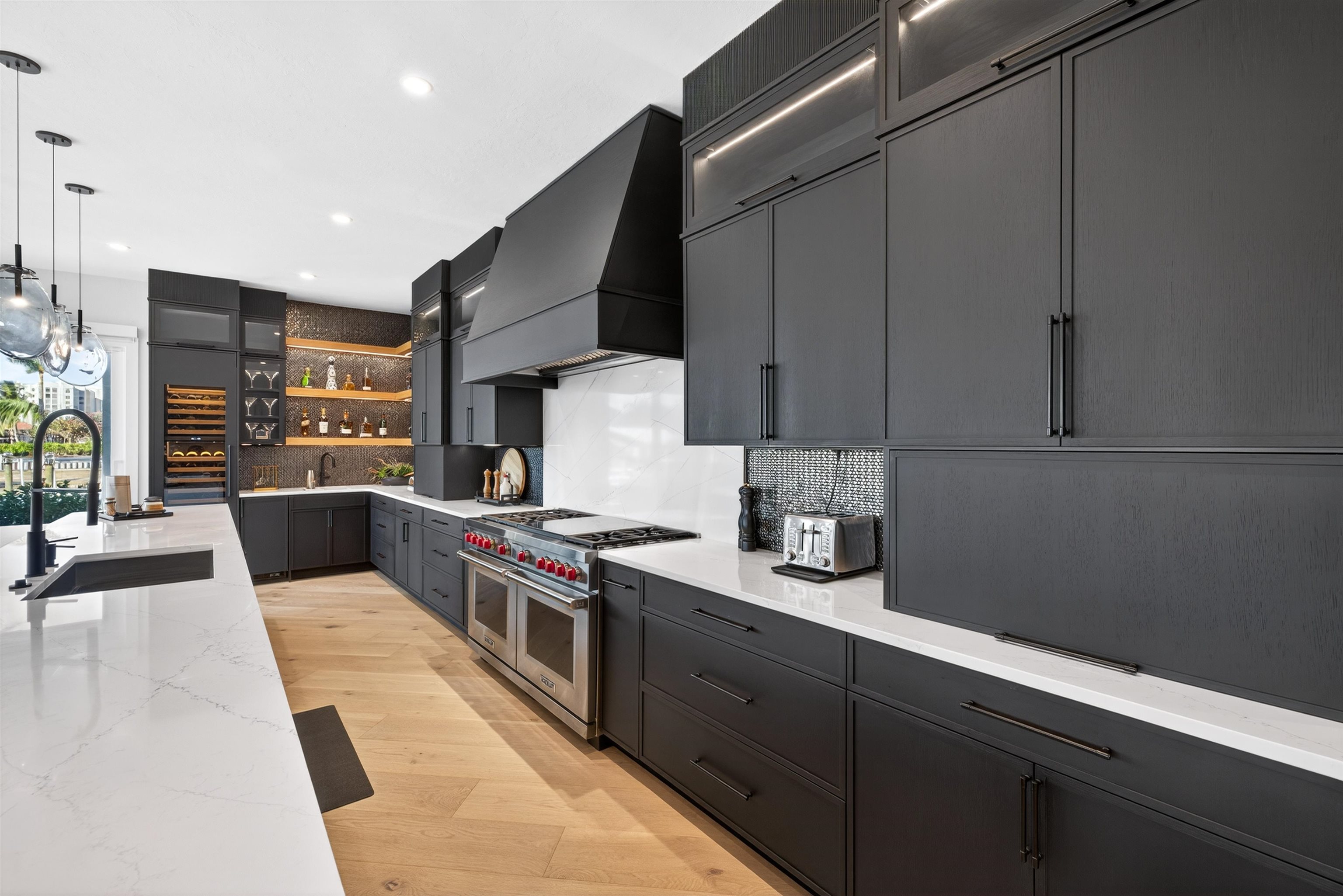 Fort Myers, Florida, 33908, United States, 4 Bedrooms Bedrooms, ,0.1 BathroomBathrooms,Residential,For Sale,2009435