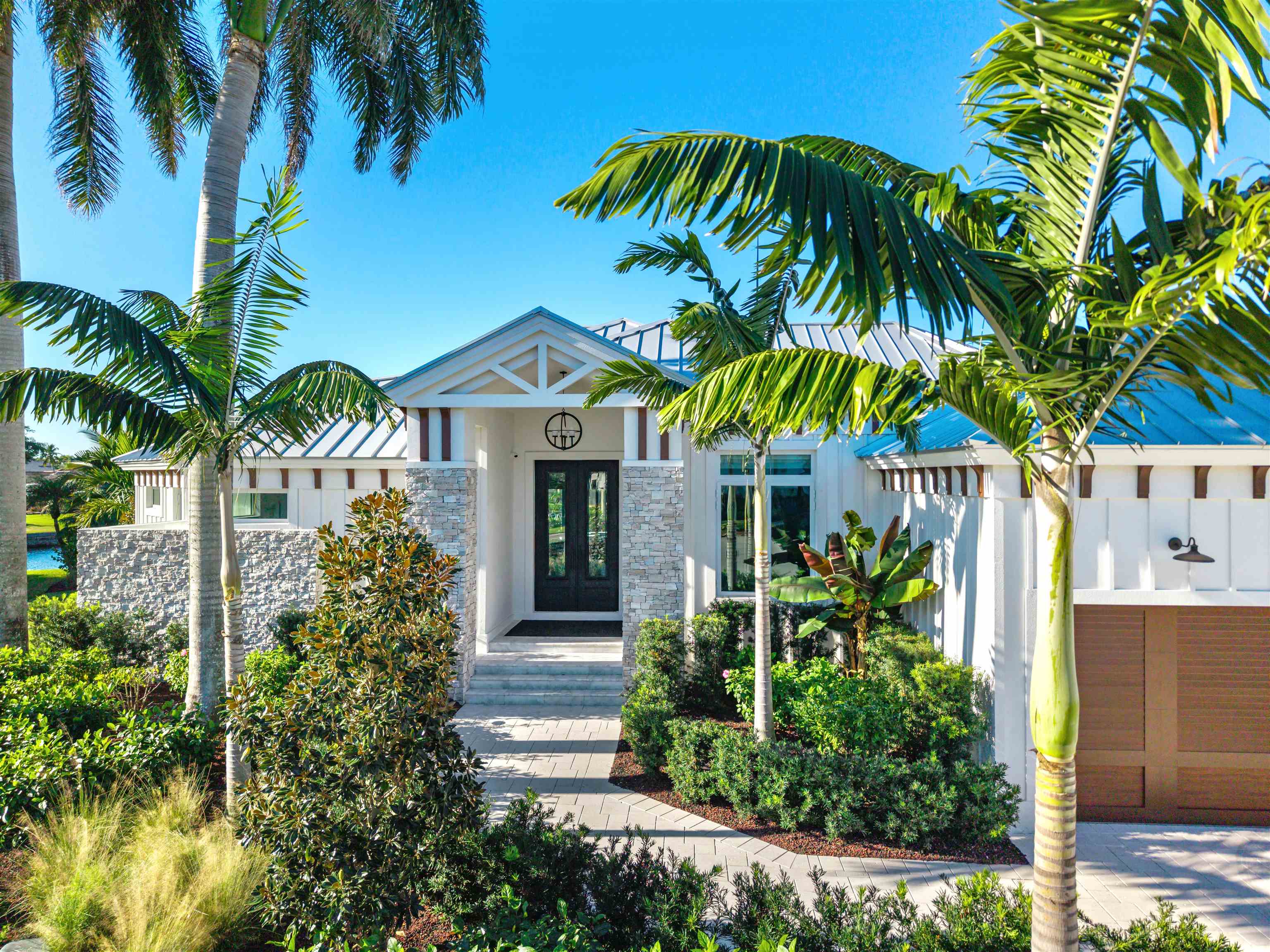 Fort Myers, Florida, 33908, United States, 4 Bedrooms Bedrooms, ,0.1 BathroomBathrooms,Residential,For Sale,2009435