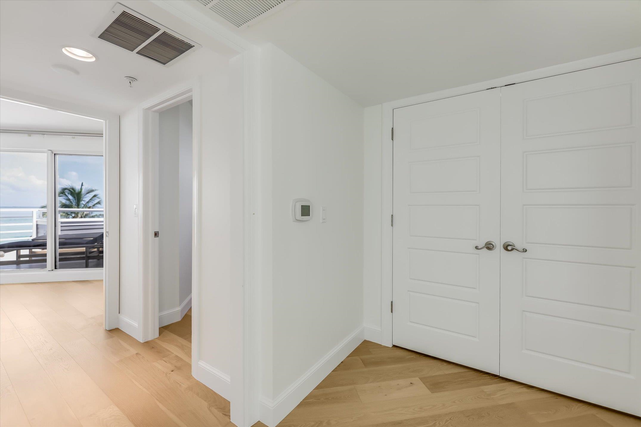 Captiva, Florida, 33924, United States, 3 Bedrooms Bedrooms, ,Residential,For Sale,2010589