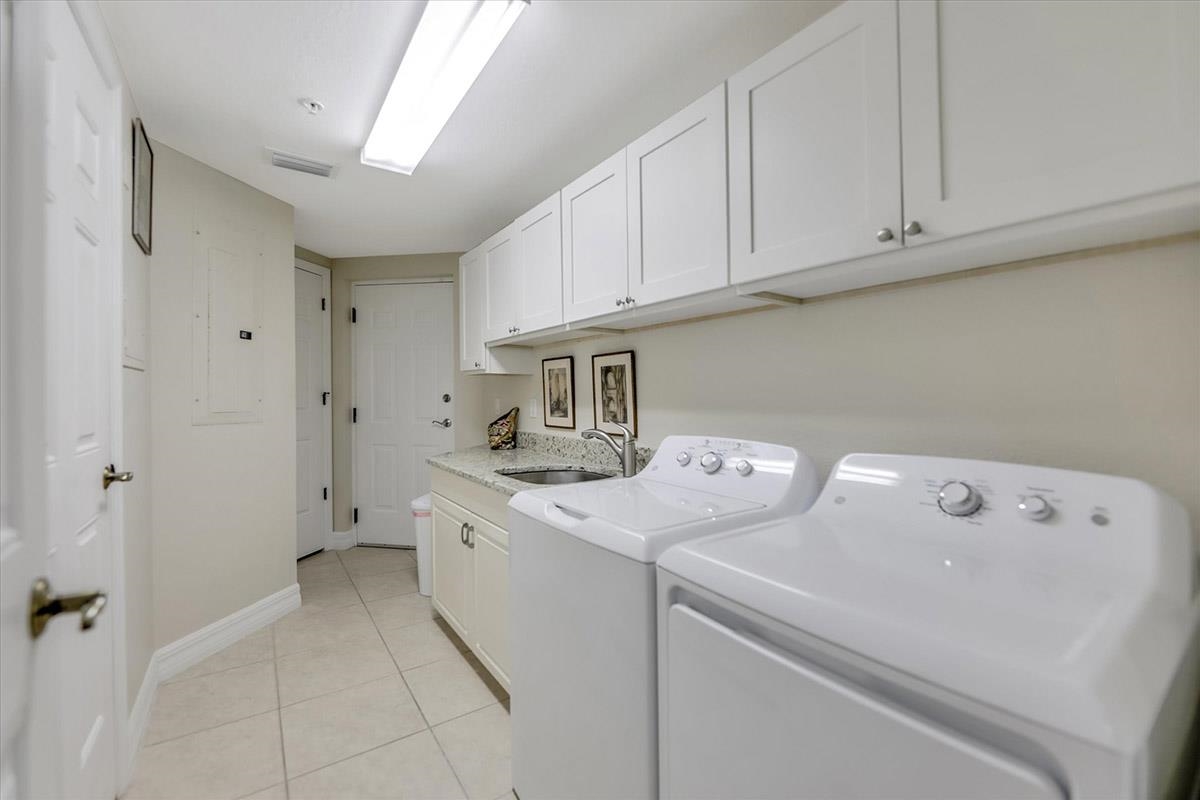 Fort Myers, Florida, 33908, United States, 3 Bedrooms Bedrooms, ,Residential,For Sale,2010591