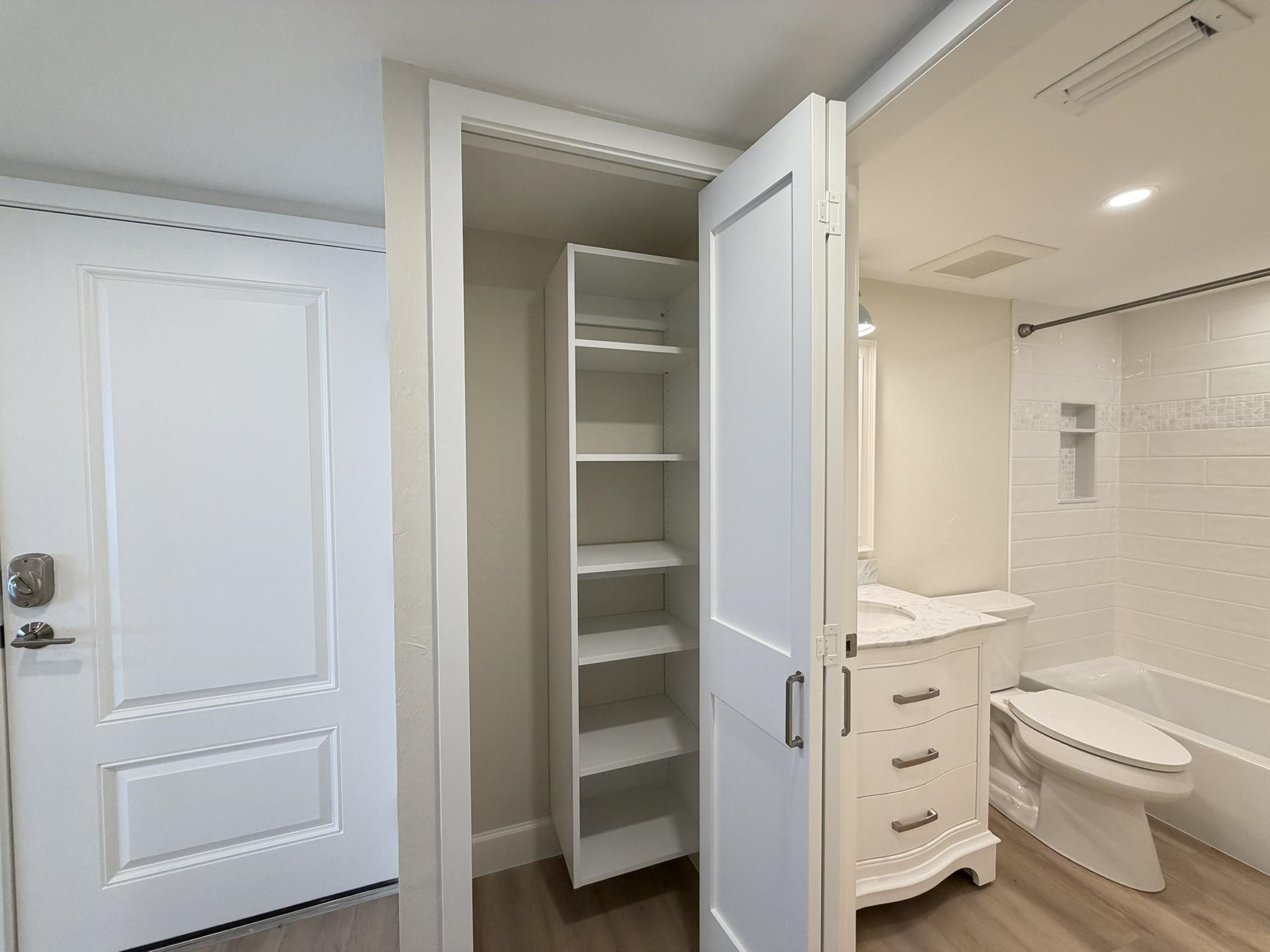 Sanibel, Florida, 33957, United States, 2 Bedrooms Bedrooms, ,Residential,For Sale,2012821